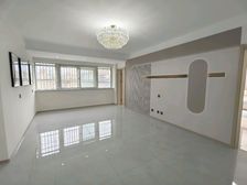 三中旁单价4900元133平电梯房 60平大院精装未住老证