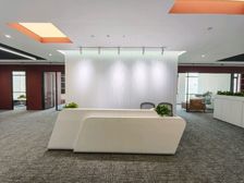 地铁口光谷马应龙科创中心全新精装487平带家具业主低价直租