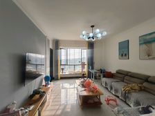 龙岭双书包,电梯中层,东头房,一梯两户,南北通透,免物业费