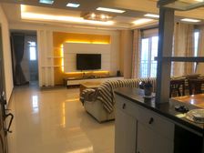 华厦新城,楼下就是明湖电器旗舰店,西粤路+愉园书包,交通便利