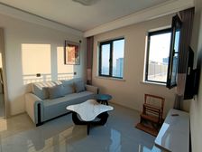 西南当代悦城52平正规一室带露台拎包入住老证泰华福邸恒大城