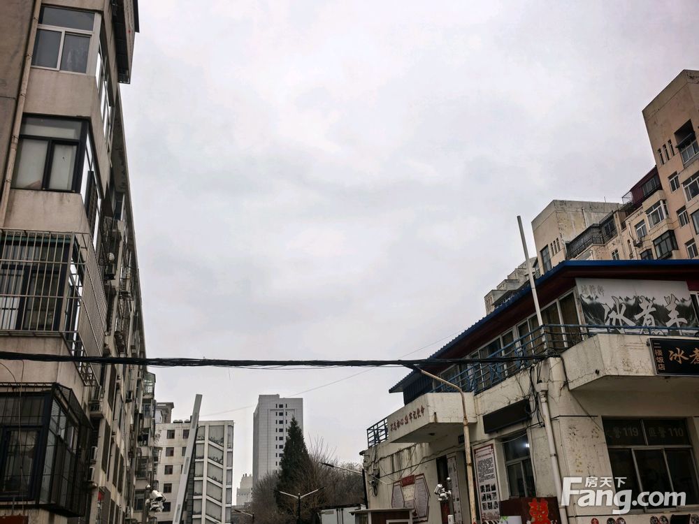 小区相关图