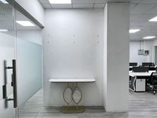 广州大道北同和地铁口附近,精装办公室招租,空调家私办公桌齐全