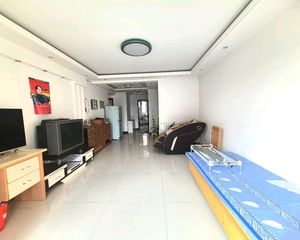 三中六小旁,电梯八层89.16平二室主卧客厅朝南,99万,