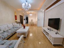 一环路江阳公园旁 电梯中间楼层 精装大三房 干净通透