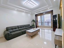 龙马大道上精装大三房 有电梯 成色新 拎包入住