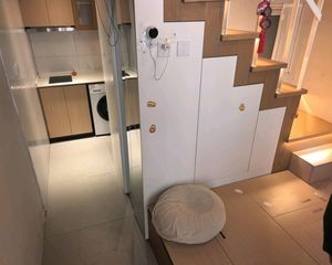 西城区什刹海片区,十三中附小,全新装修,实景拍摄出价可谈