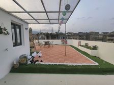 超大露台,这是谁家的梦中露台呀,还是4房双套间。实用面积21