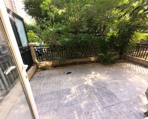 丹枫公园旁,丹枫园一楼带院,精装,两居,自住