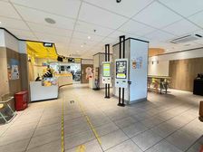 开发商自持传承金铺4折出 做麦当劳房东 大牌租约正街转角C位