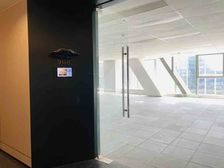 东部新地标,双地铁,可定制装修可配家具