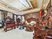 到大明湖10分钟车程,200平复式,电梯洋房,豪华装修