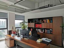 东部新城575平办公室带办公家具,三面采光直接拎包入驻