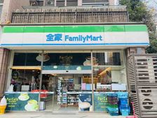 房东诚心!首付5成,年租20万起,有递增,双证齐全,当天过户
