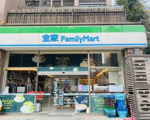 房东诚心!首付5成,年租20万起,有递增,双证齐全,当天过户