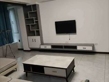 东岳怡景 房东婚房装修!户型方正!诚心出售!