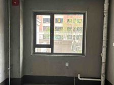 阳光城未来悦112平三室目前业主165万就卖 有钥匙