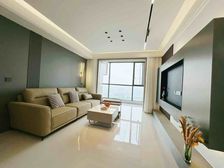 北京路!婚房装修!一天未住!三房两卫!毛坯价出售!