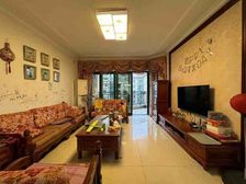 配套无敌看湖朝南带车位 恒大城二期小高层四室134平115万