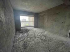 送车位、电梯中间楼层小区环境优美,出行方便读书近