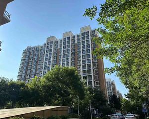 农大南路 万树园 380万 南北两居 89平 急用钱