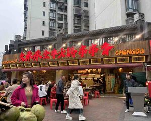 年租18万!十字路口大转角,带平外摆区,成熟临街,证齐