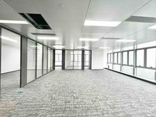 汉银大厦117方带装修家具 天河科韵路汇金中心金融城拎包入驻