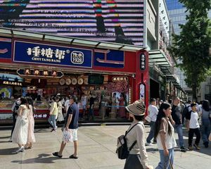 双证齐全!包税,年租20万,品牌商家,核心地段,稳定!