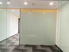 光谷2号线地铁口+当代中心+含物业家具+92平1加1格局出租