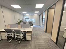 梁溪区 民丰地铁口 高格创新中心 高顿配置 带家具 拎包办公