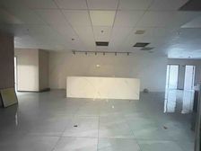 清扬地铁口出租精装带隔断电梯口位置面积可组合1000多平