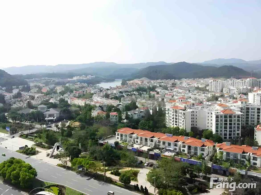 小区相关图