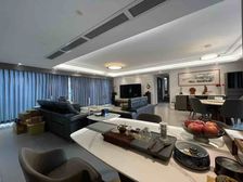 银湖山庄,一线湖景,南北通透,208平豪华装修,仅需638万