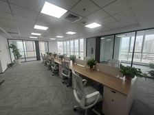 火车站附近出租精装带隔断面积50-2000平可定制精装