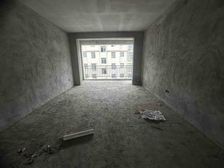 送30平米大车库,小区停车免费、免物业费、出行购物方便