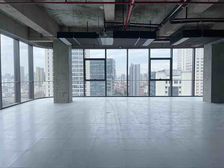 三江口全新写字楼整层出租1080平地铁口