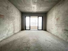 房东亏本急售,梅江天韵高层南向三房,采光好。