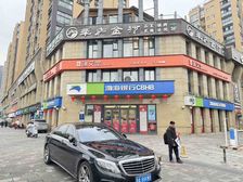 金沙核心!十字路口大转角铺,年租32万!产权清,停车方便!