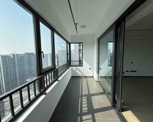 中铁逸都 大三房 精装修 好楼层 三中现房 总价低 抓紧