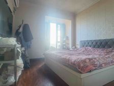 一线江景洋房顶跃 精装70万 带110平米屋顶花园