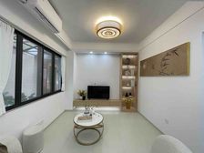 水均大街社区育才精装修三房两厅框架结构1楼带入户花园车位