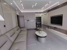 急售,业主精装,大四房总价40多颗