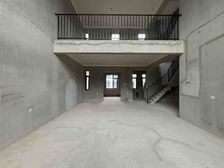 市政公用城 超性价比 上下三层上叠别墅 有电梯 送三个大露台