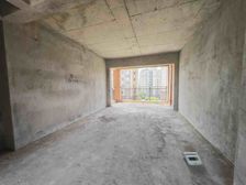 汉港观澜、汇金又一城、金域豪庭电梯中间楼层出行购物都方便