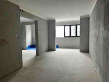 50多万买三室,还送个车位,都说他要烂尾,不知道谁在买