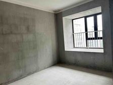 8000多买的房子5000多卖,还送车位,