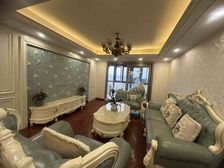 文笔峰学堂门口,读书免接送,赠送家具家电齐全,拎包即可入住