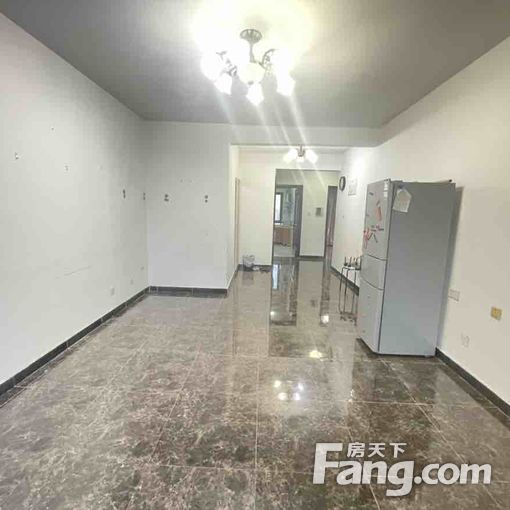  �ִ�������װ������Կ����ʱס 