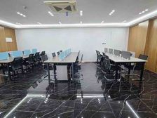 绿地外滩公馆 豪装带家具 4加1格局 楼下地铁口 好招人