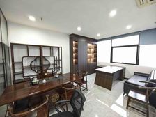 九龙湖VR 正对电梯口 豪装带家具 楼下地铁口 拎包办公